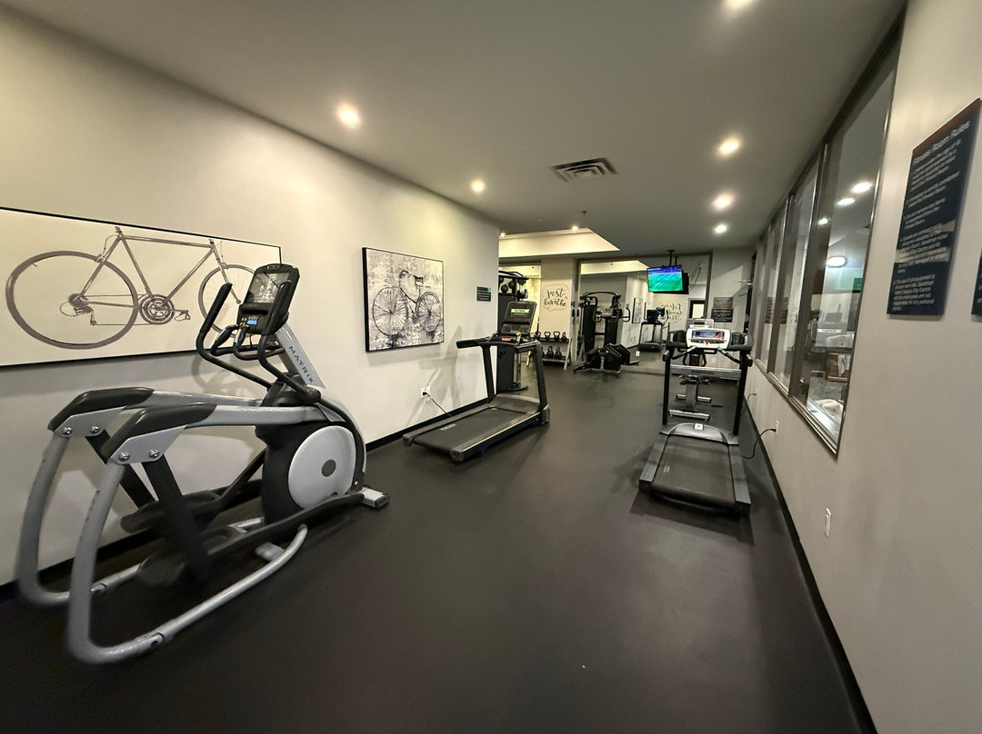 沙曼标志卡尔加里市中心酒店主图