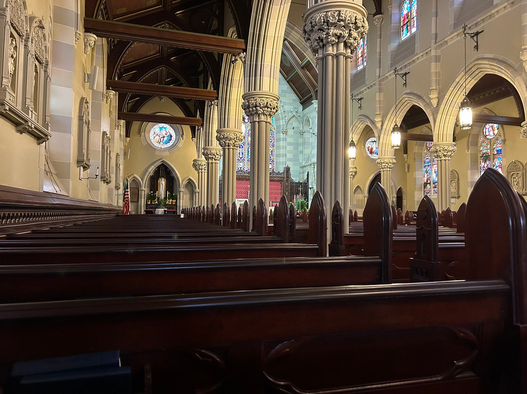 Saint Mary, Our Lady Of the Isle Roman Catholic Church-纽波特必去景点