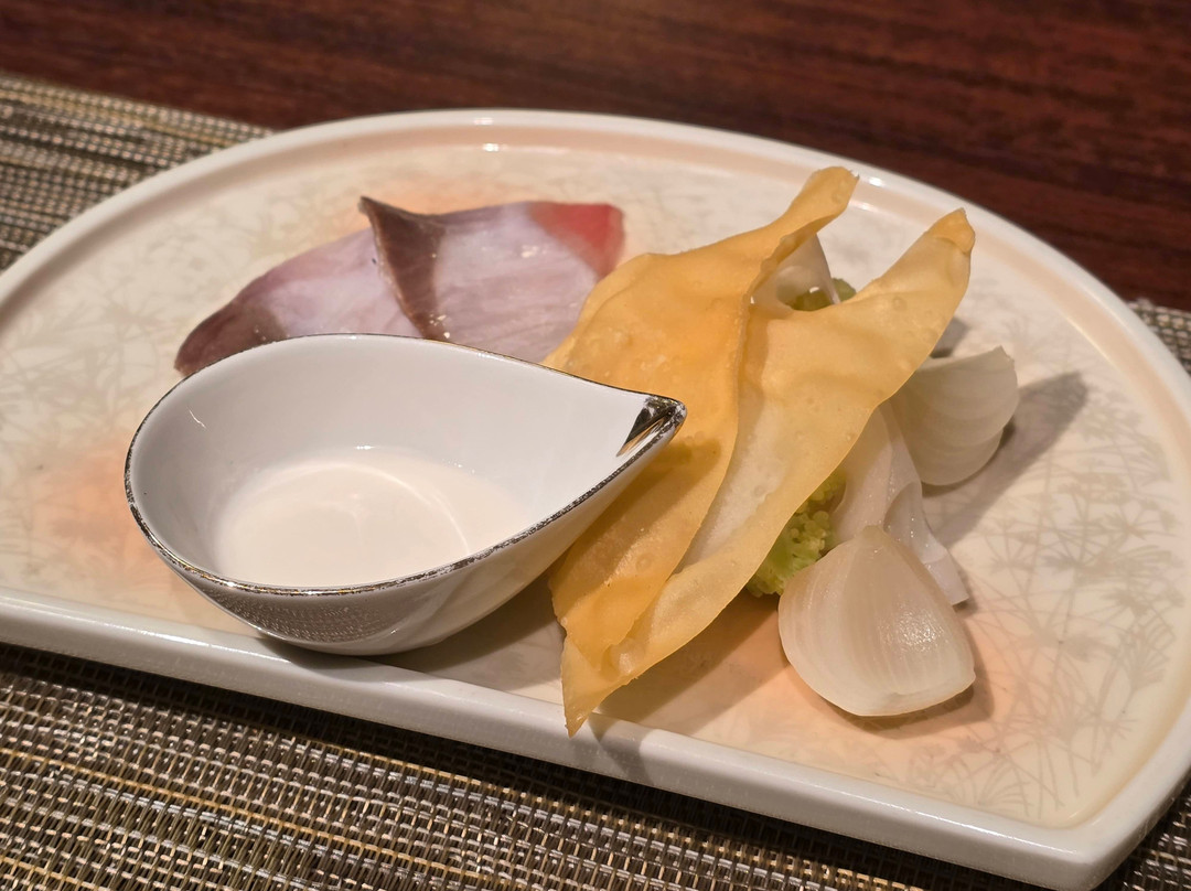 椿野酒店主图