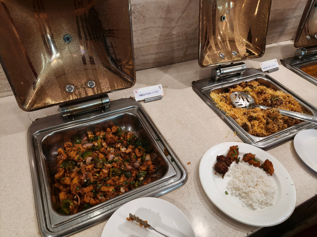 斯瓦拉吉假日旅馆主图