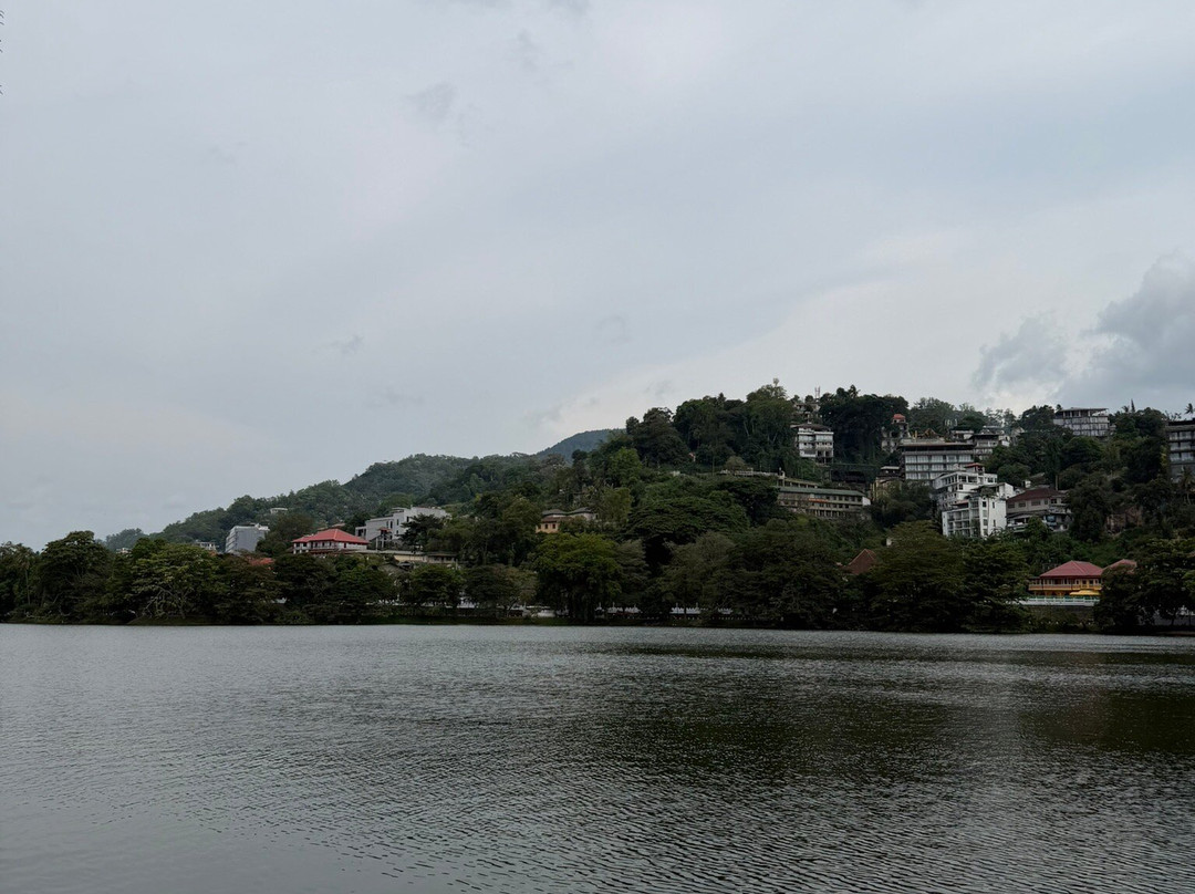 Aash Travels-Polgahawela必去景点