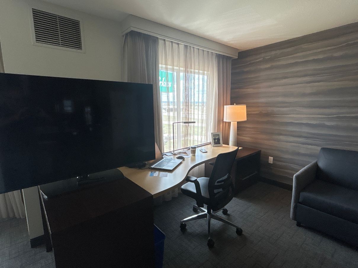 Residence Inn Rapid City-旅行者
