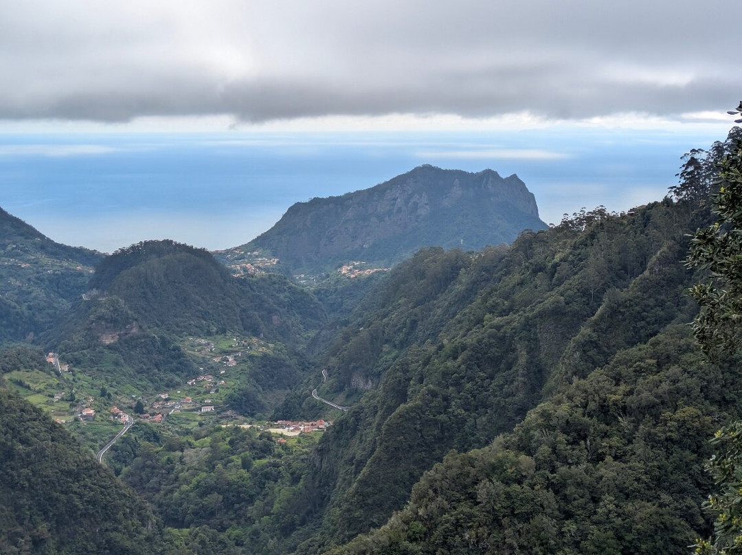 PR11 Vereda dos Balcões-Ribeiro Frio必去景点