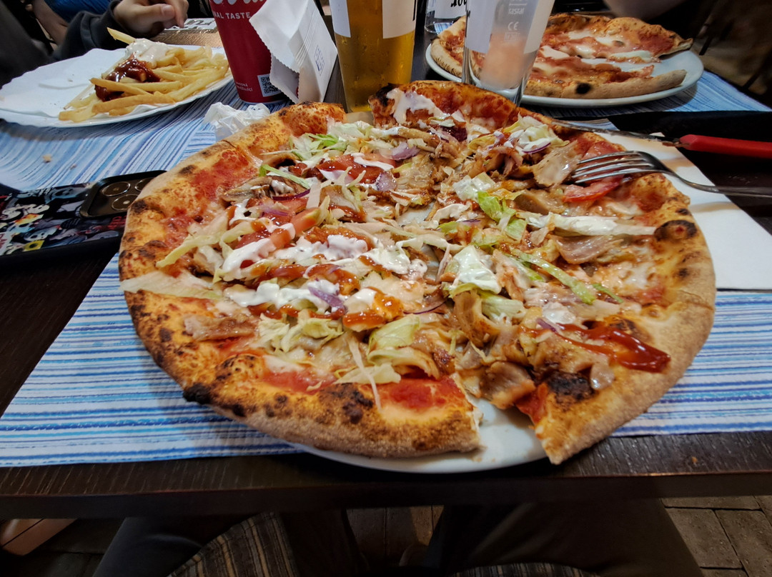 Mamma Mia Pizza Kebab