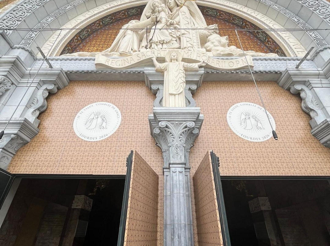 Basilique Notre-Dame du Rosaire-卢尔德必去景点