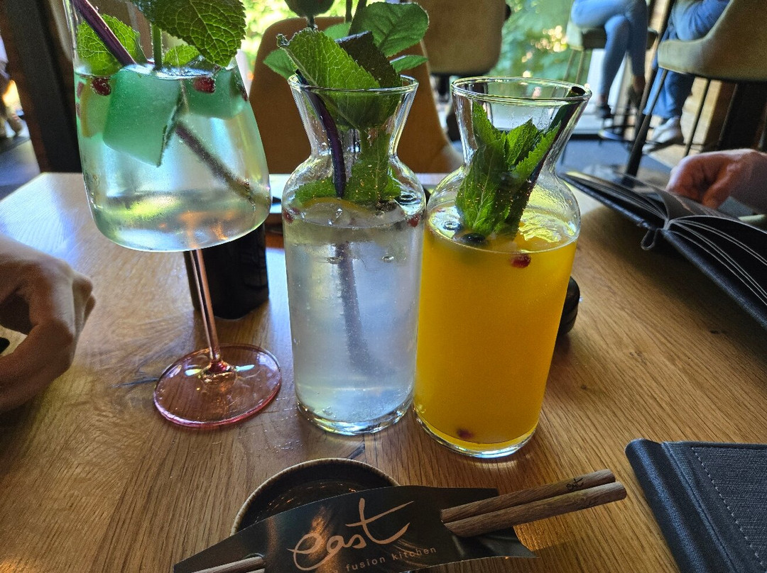 East Restaurant Mit Fusionsküche