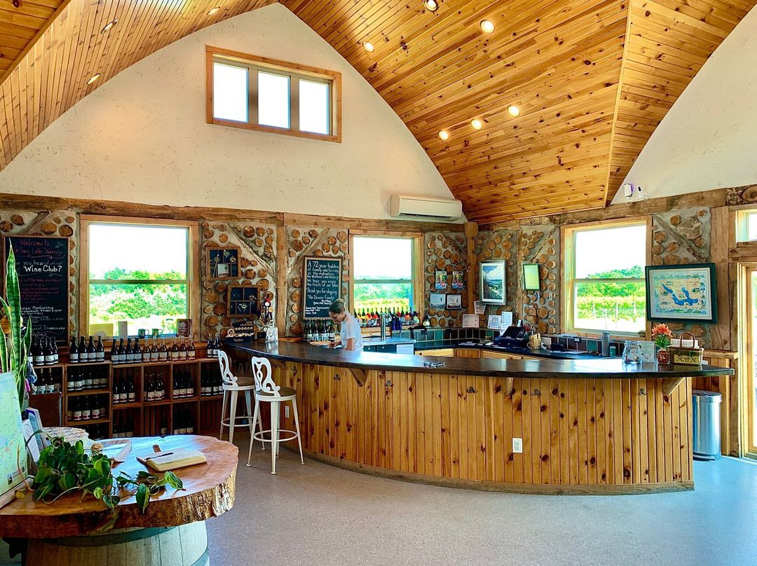 Walloon Lake Winery-皮托斯基必去景点