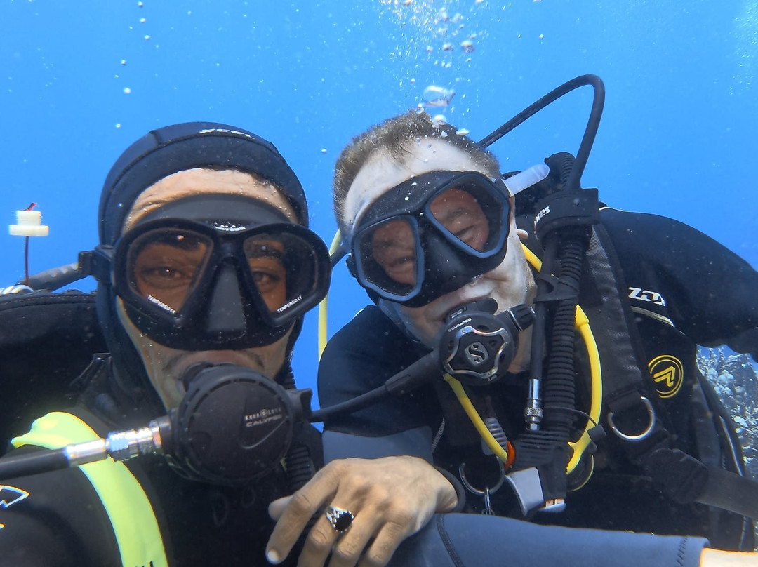 Deep Ocean Blue Diving Center-艾尔可西利亚必去景点