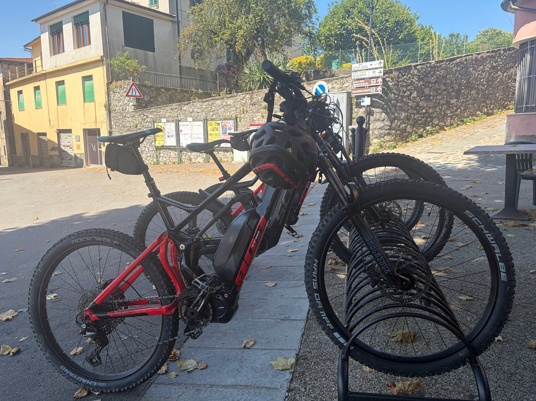 La Nuda Rent E-MTB