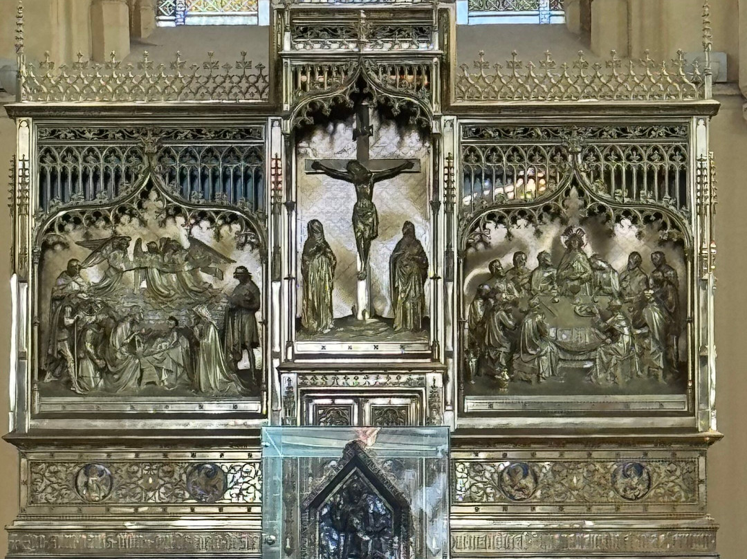 Collégiale Saint-Hadelin de Visé-Vise必去景点