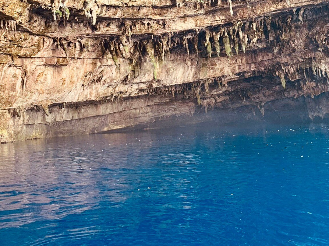 Melissani Cave-Karavomylos必去景点