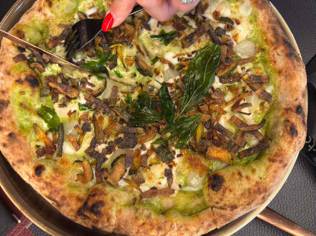 Pizzeria Basta