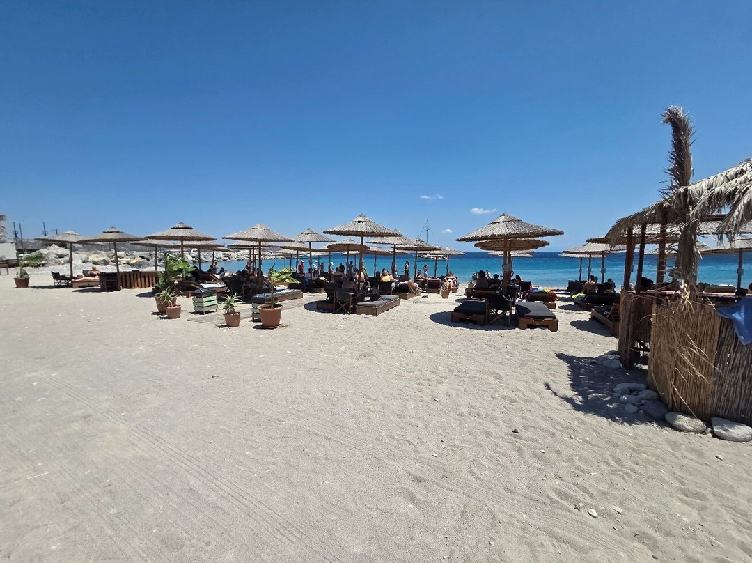 Faros  Seaside  Restaurant