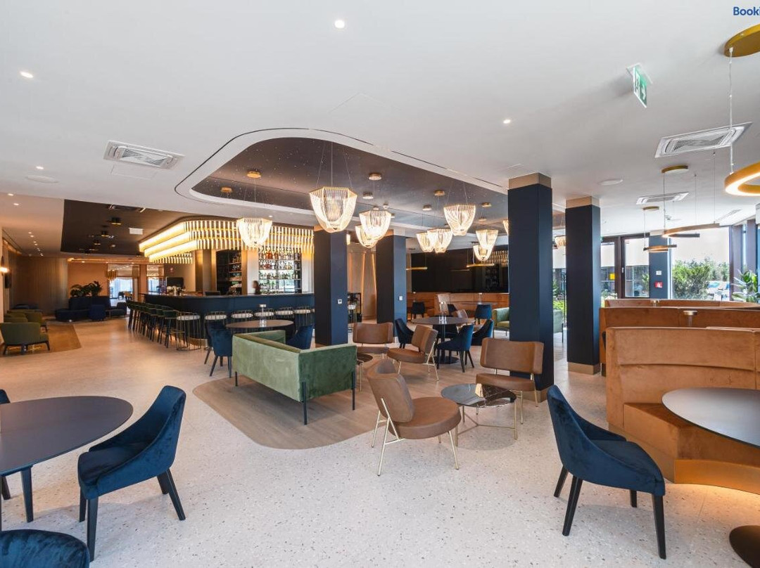 Energy Hotel & Business Center