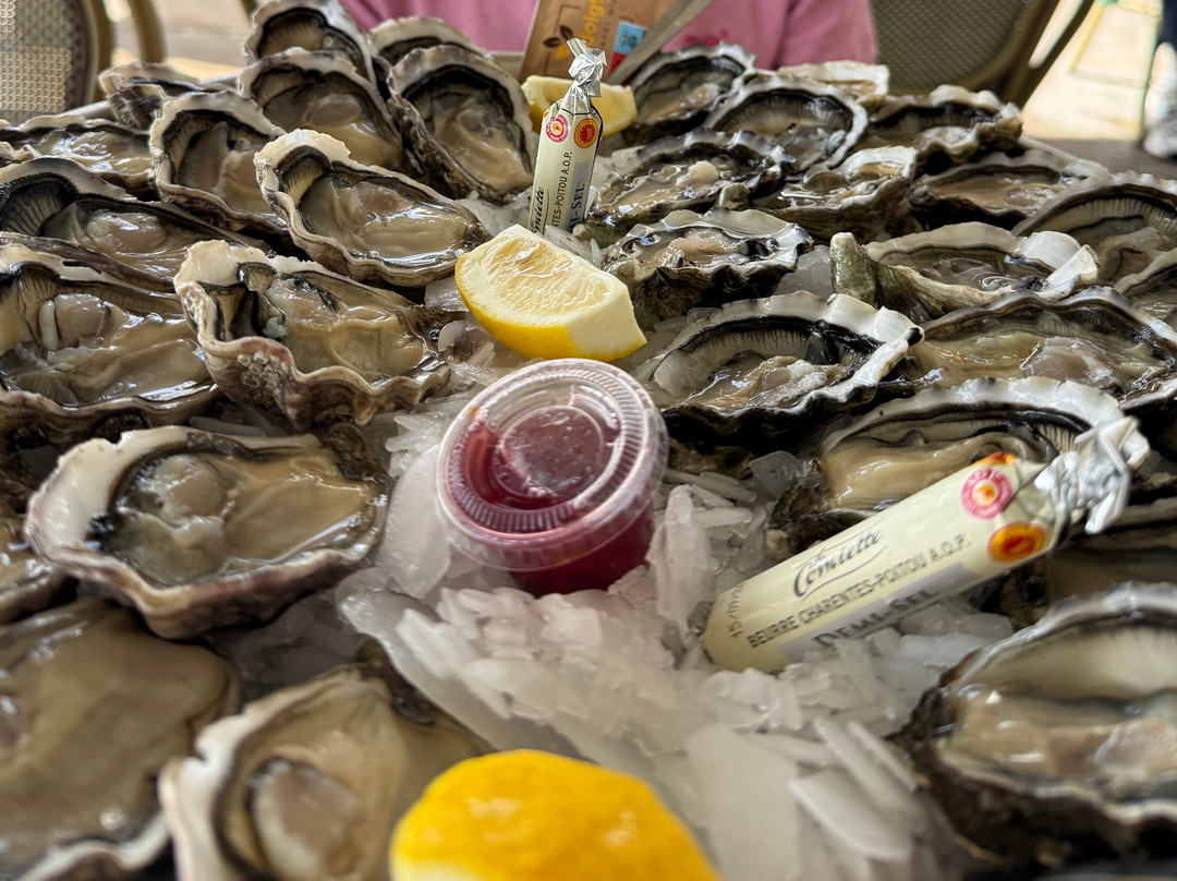 Le 13 Oyster Bar Royan