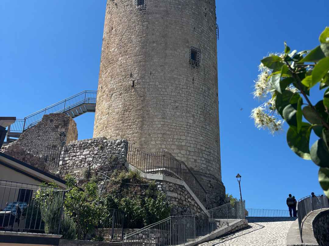 Torre delle Stelle-Aielli必去景点