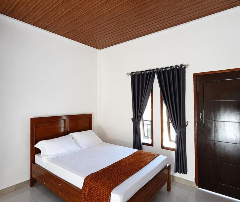 Wae Watu Hotel & Resort