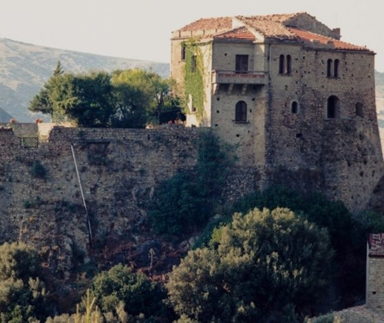 Castello di Isabella Morra-Valsinni必去景点