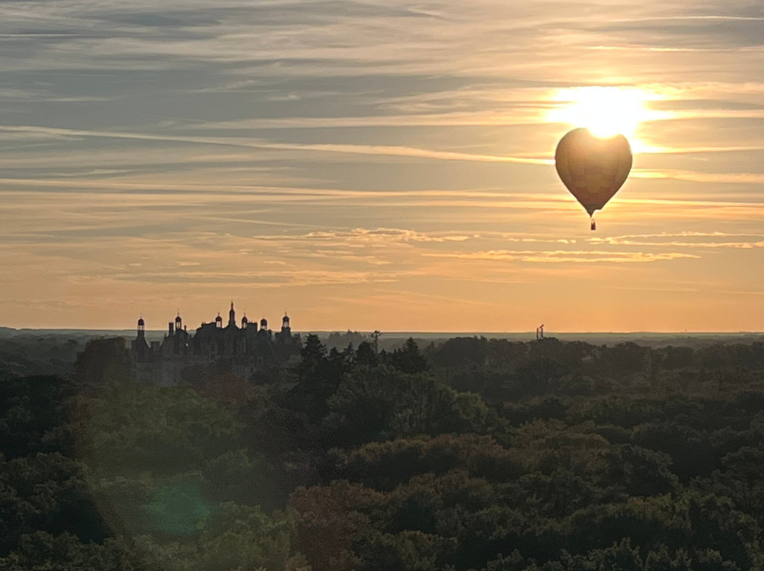 Les Ballons De Loire-Jouy-le-Potier必去景点
