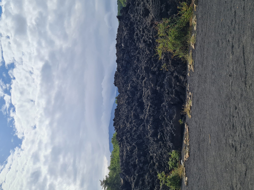 Etna Mareneve Escursioni-Riposto必去景点