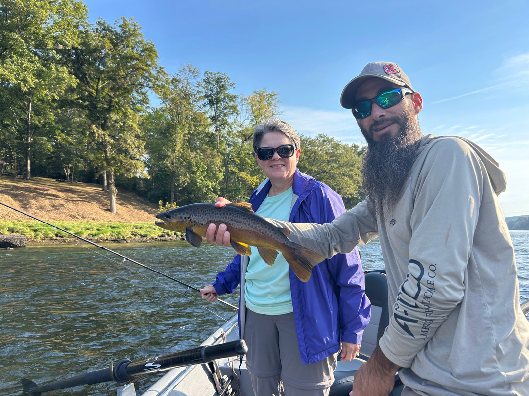 Papa Bill's White River Trout Guide Service-Bull Shoals必去景点
