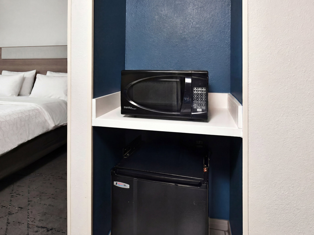 Holiday Inn Express 里士满西北的I - 64主图