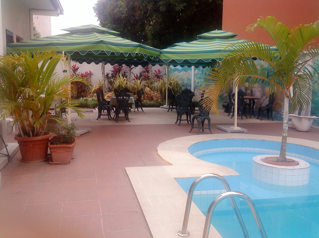 Faden House