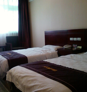 天天假日酒店（安康学院市政府店）主图