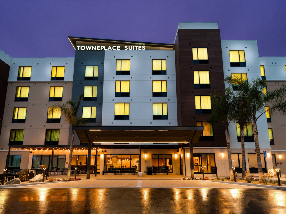 Laguna Woods酒店住宿-TownePlace Suites Irvine Lake Forest