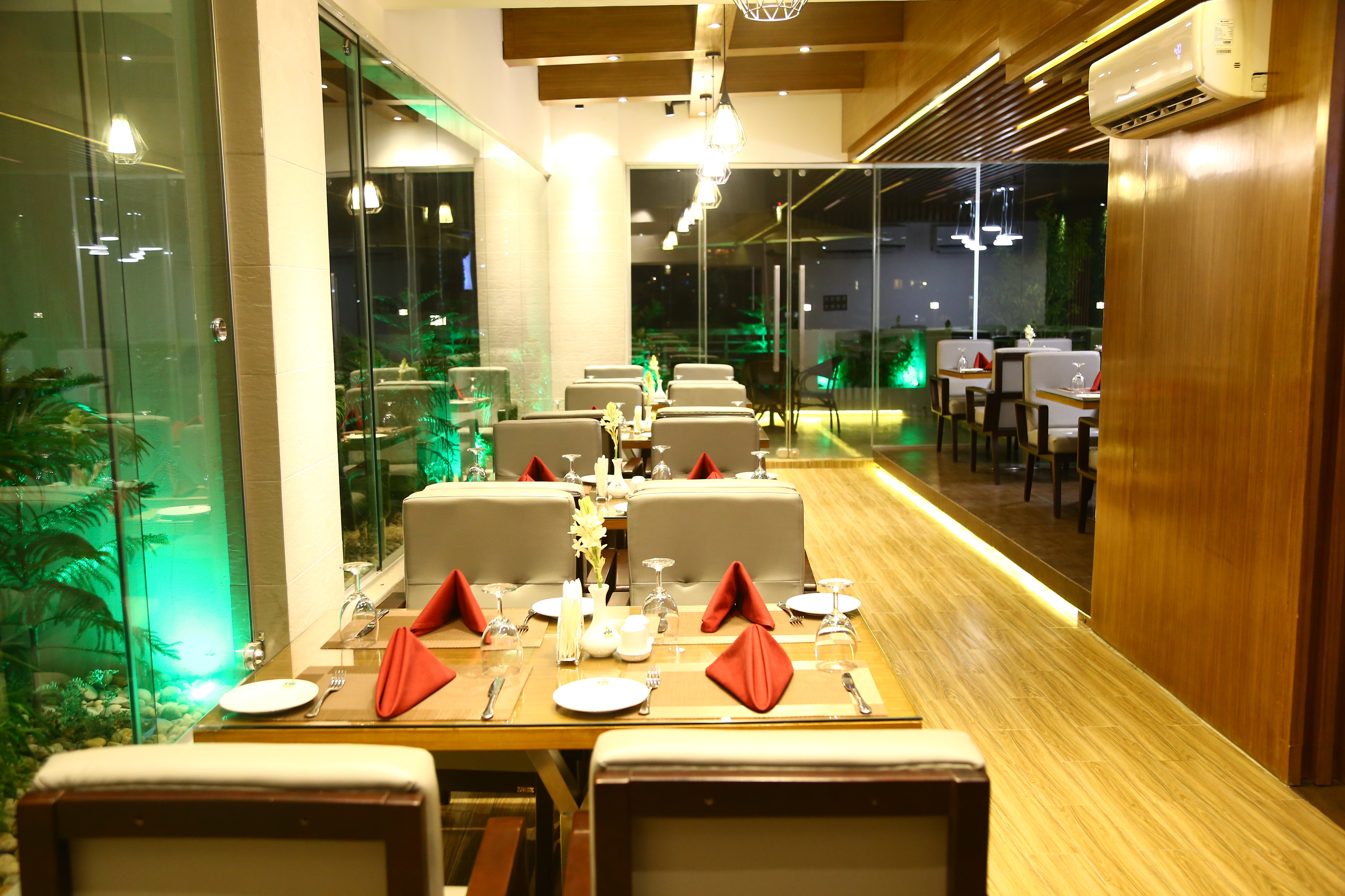 After Hours Residence-官方