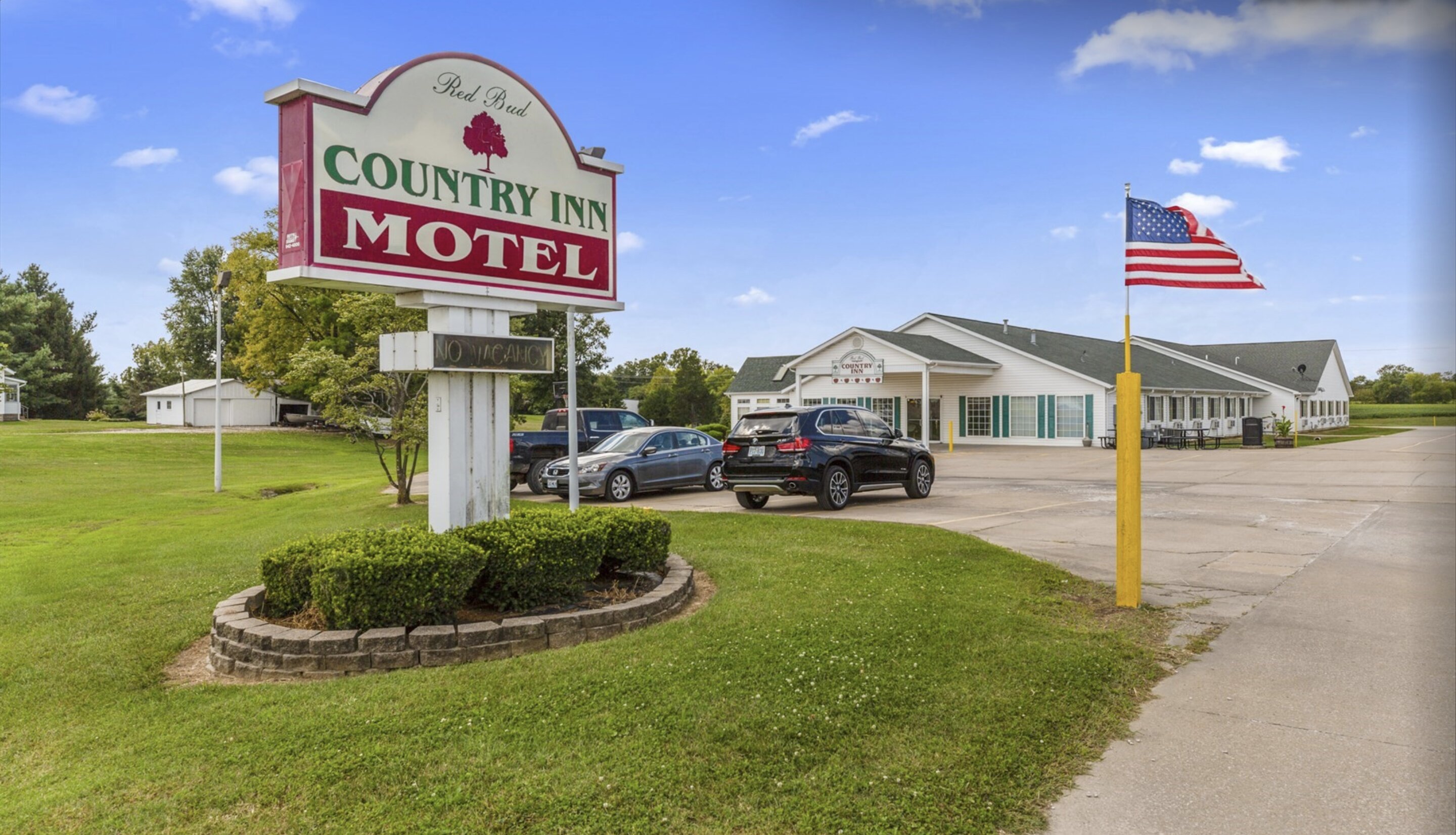 Red Bud Country Inn-官方