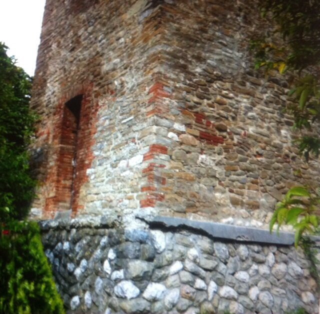 Torre Medievale景点图片