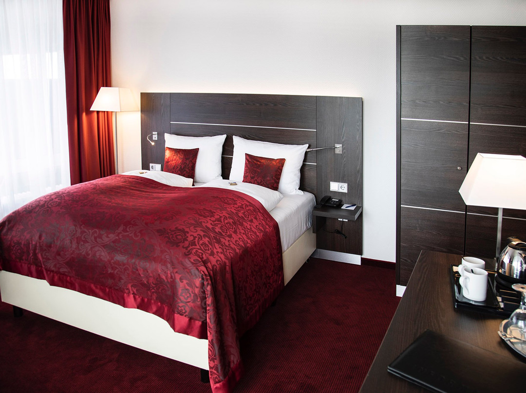 杜伊斯堡酒店住宿-Hotel Rheingarten