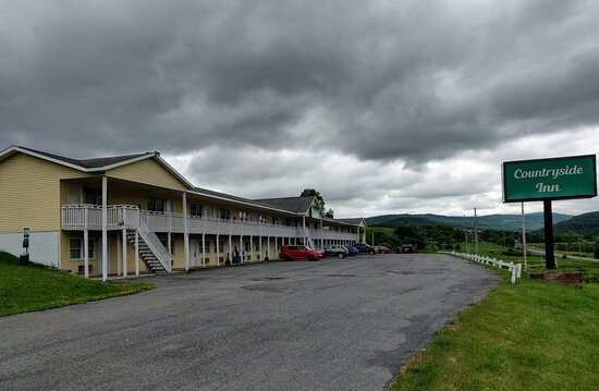 Countryside Inn主图