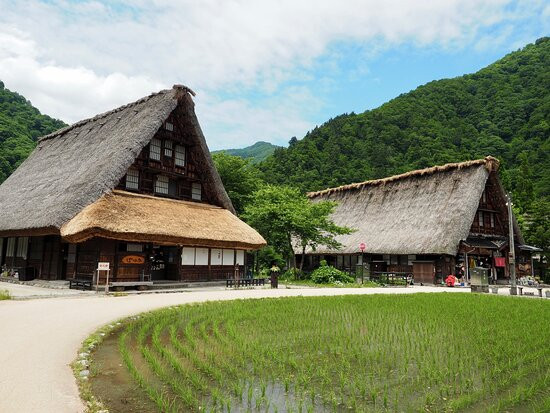 Gokayama-南砺市必去景点