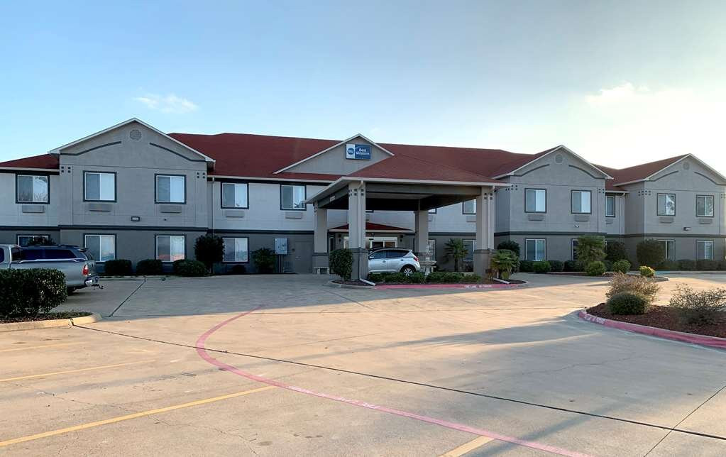Best Western Limestone Inn & Suites主图