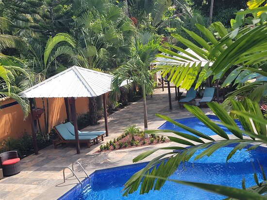 Hotel Jaco-泳池