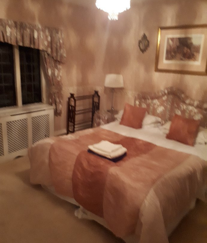 PBC - Perriford House Rooms & Suites