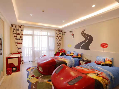 野三坡荣逸四季童话酒店主图