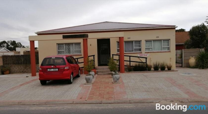 Netan-El self catering accommodation