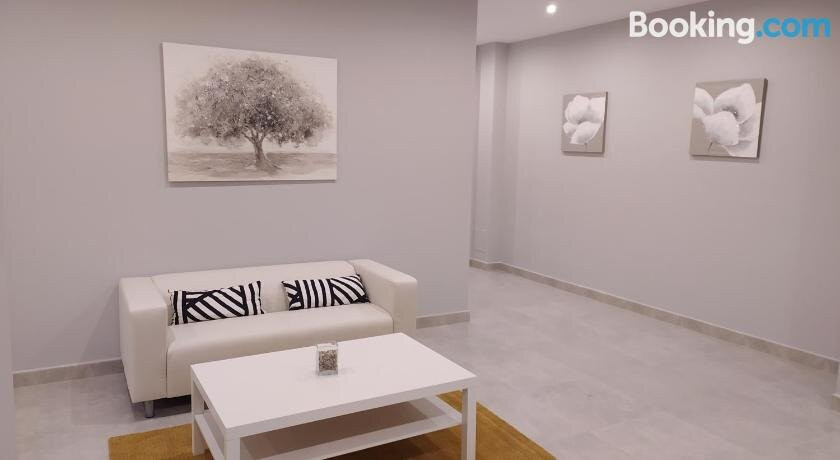 Hostal la Taurina主图