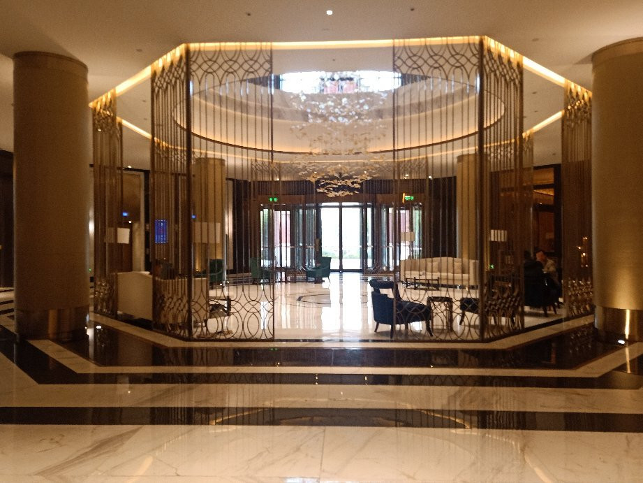 武汉汉南绿地铂瑞酒店主图