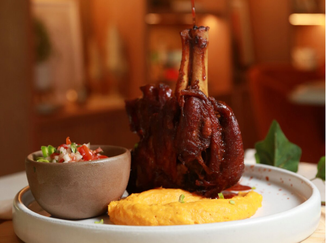 Yoyas Restaurante Panadería