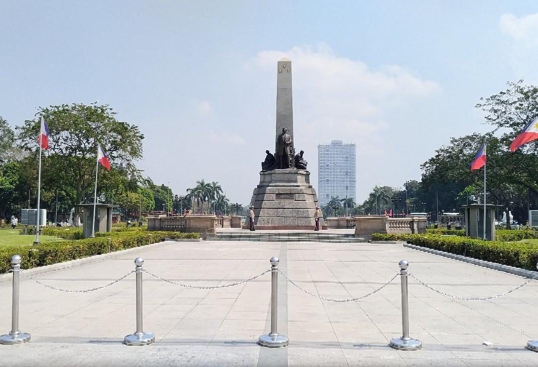 Jose Rizal First Monument景点图片