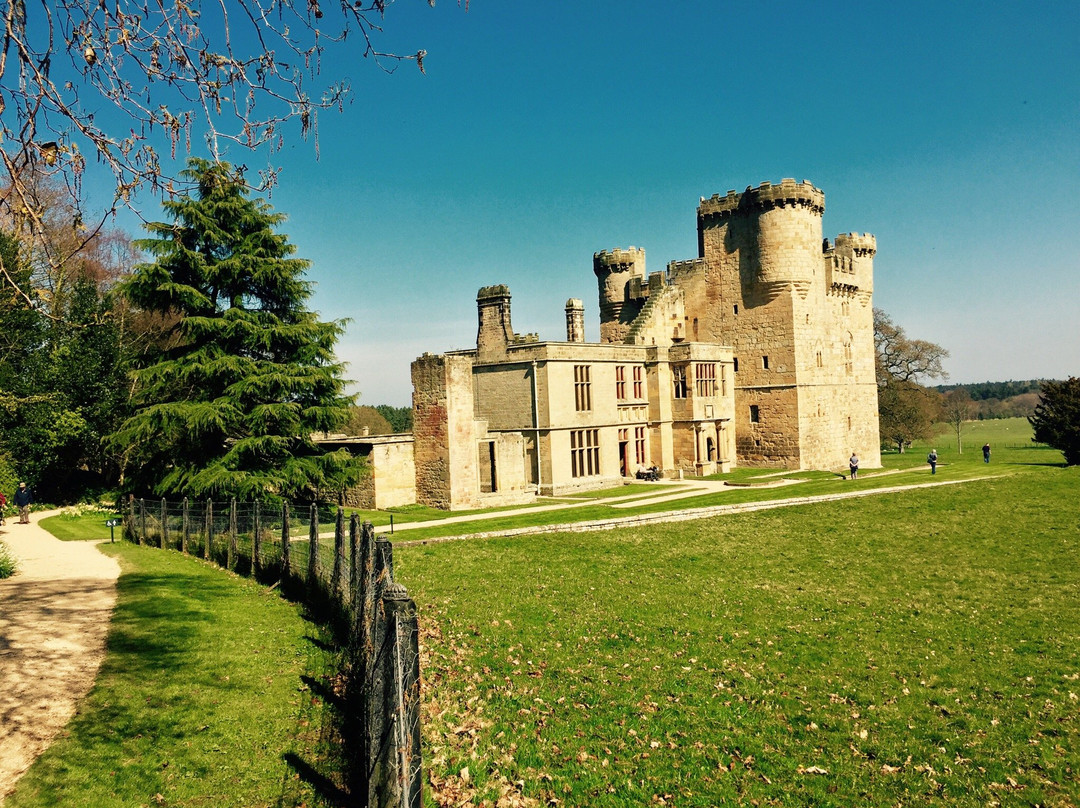 Belsay Hall, Castle and Gardens景点图片