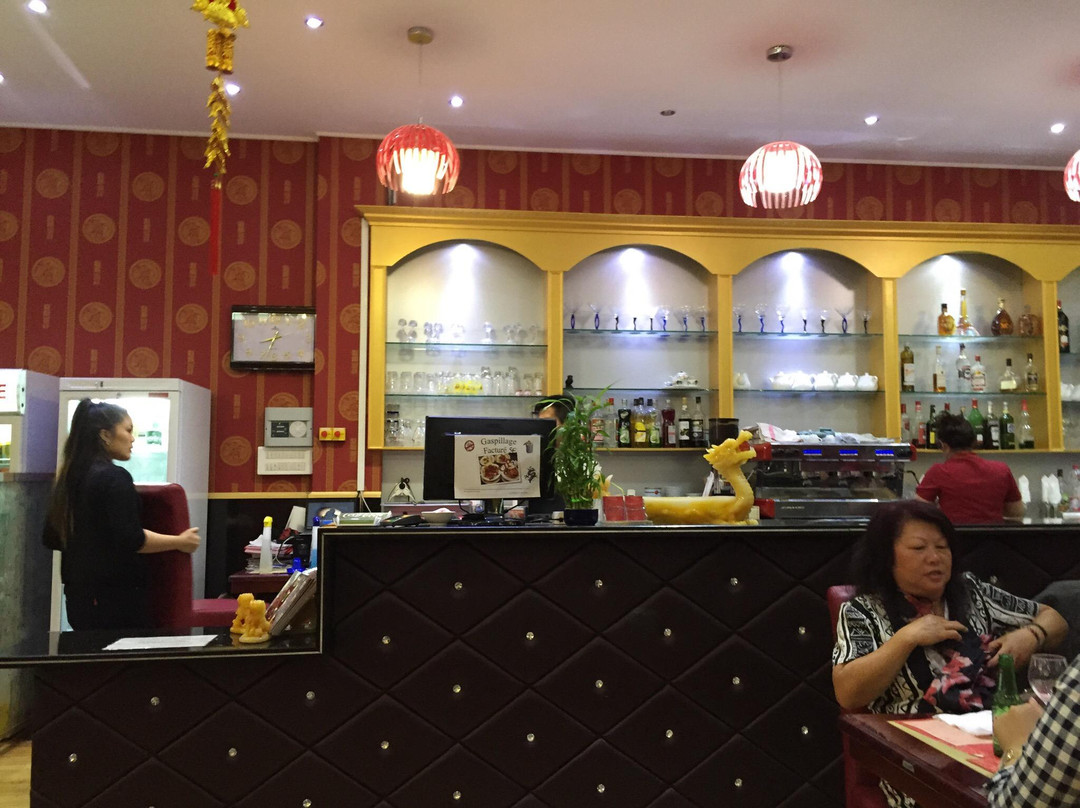 Le Grand Buffet Wok