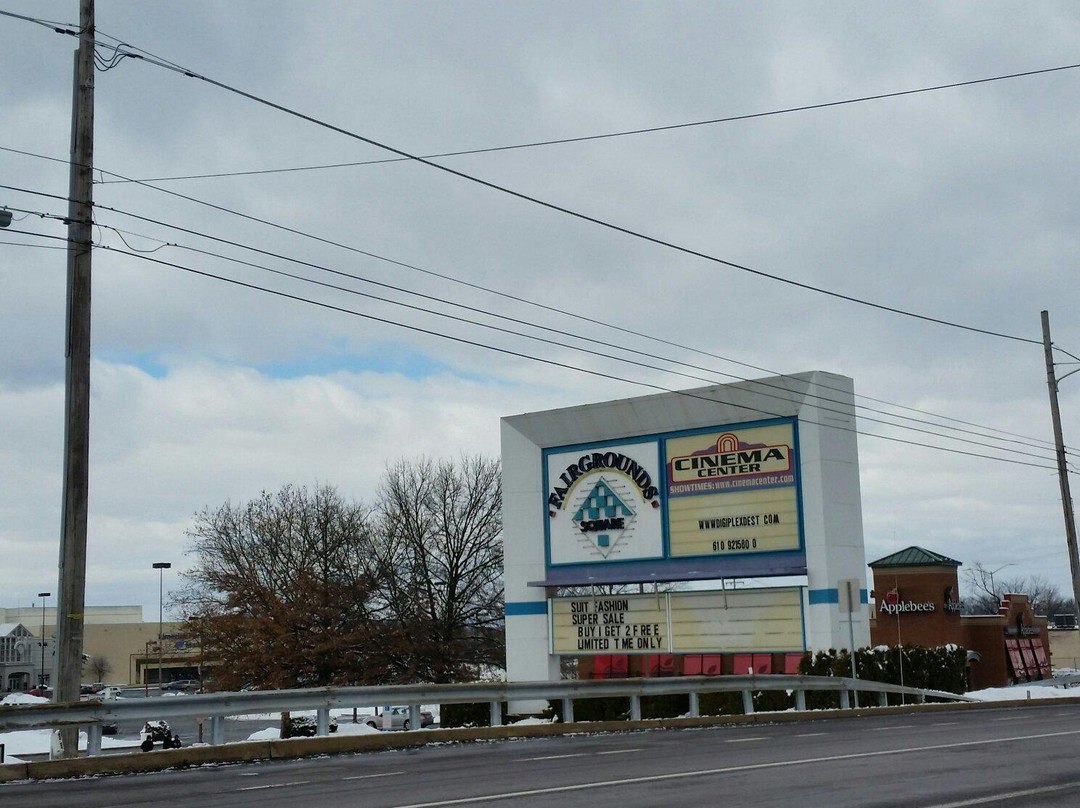 Fairgrounds Farmers Market景点图片