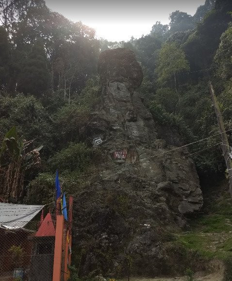 Gombu Rock-大吉岭必去景点