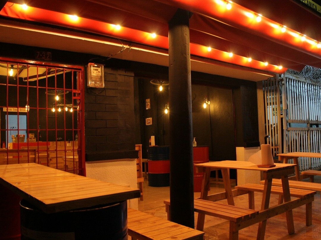 Red Flag Burger House