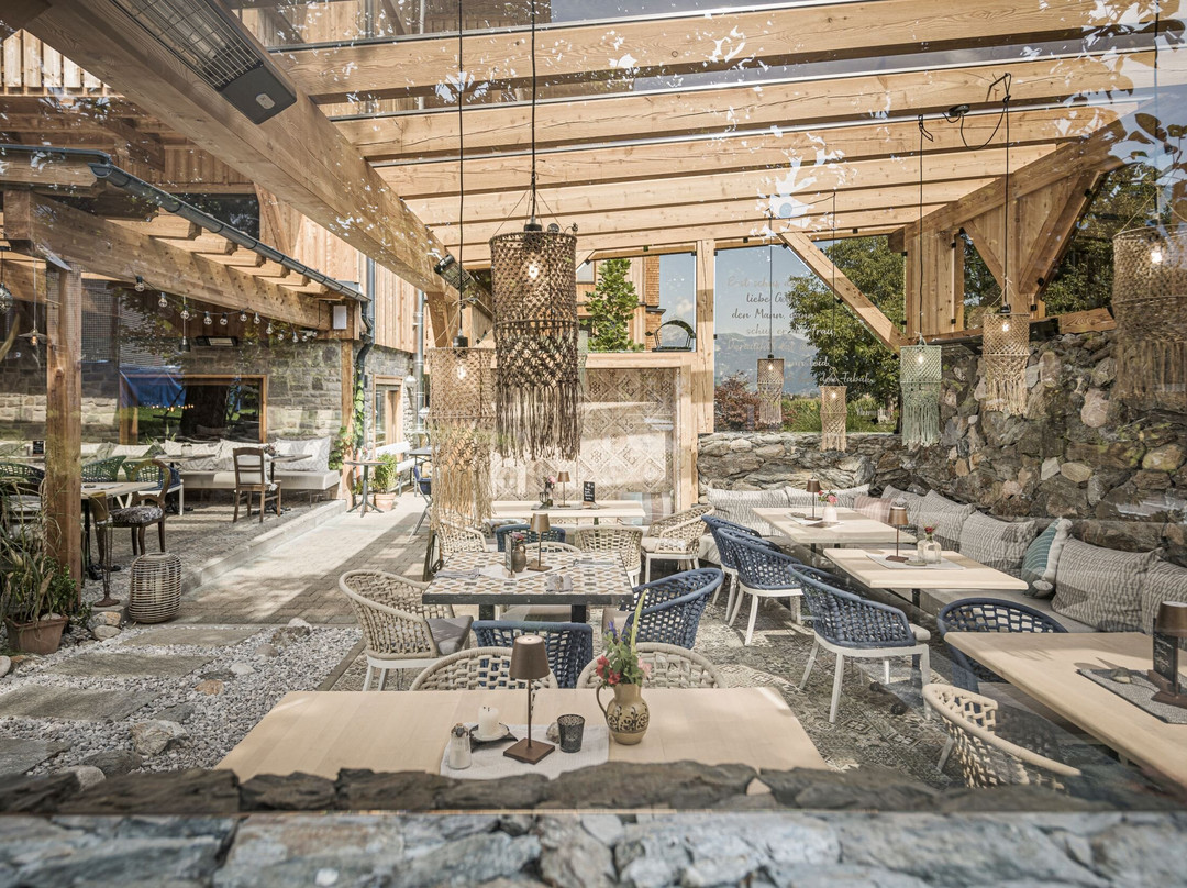 Ried im Zillertal餐馆和美食-Gartenrestaurant Kleementine